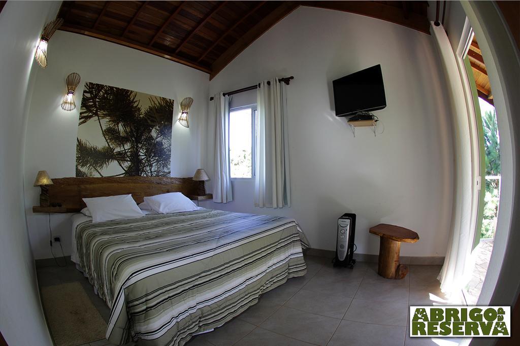 Abrigo Da Reserva Hotell Santo Antônio do Pinhal Exteriör bild