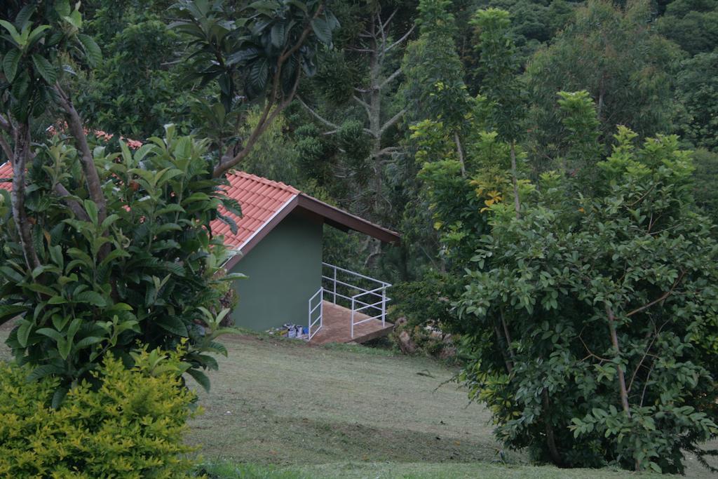 Abrigo Da Reserva Hotell Santo Antônio do Pinhal Exteriör bild